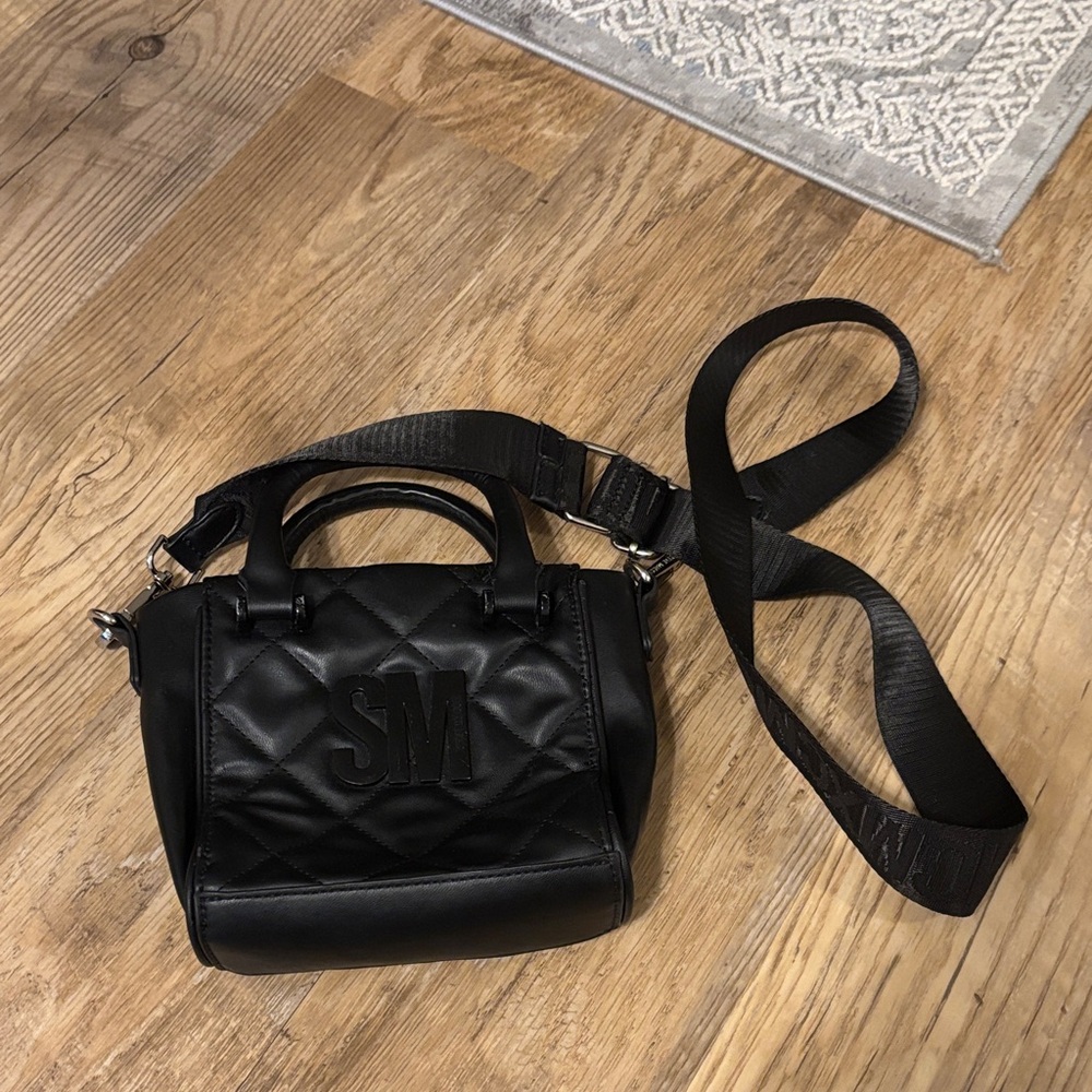 Steve Madden Black Quilted Crossbody Bag